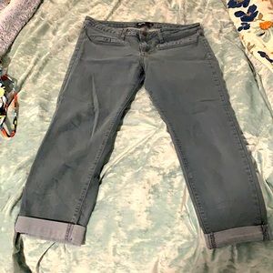 Just Black 32P crop denim